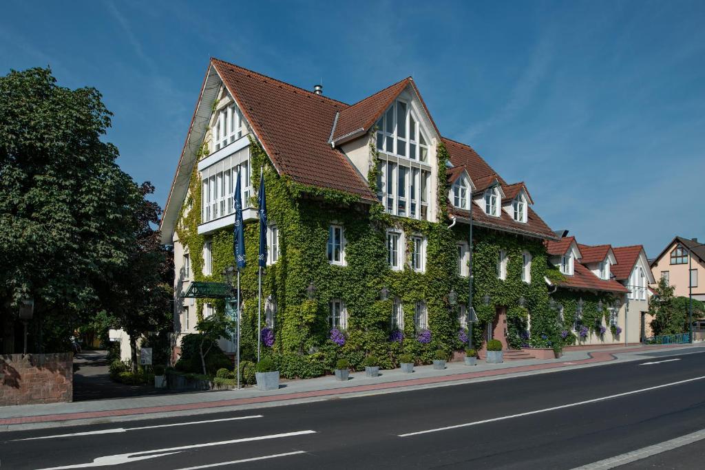 Zeller-Hotel+Restaurant Kahl am Main Exterior foto